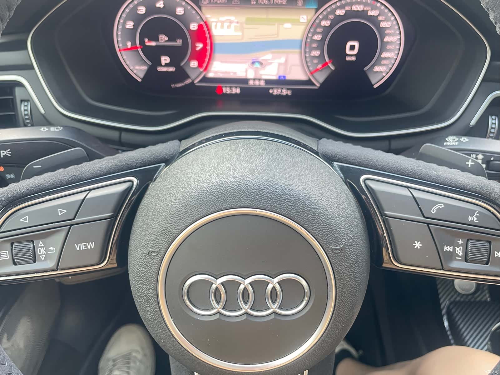 Audi A4L, 2020 26