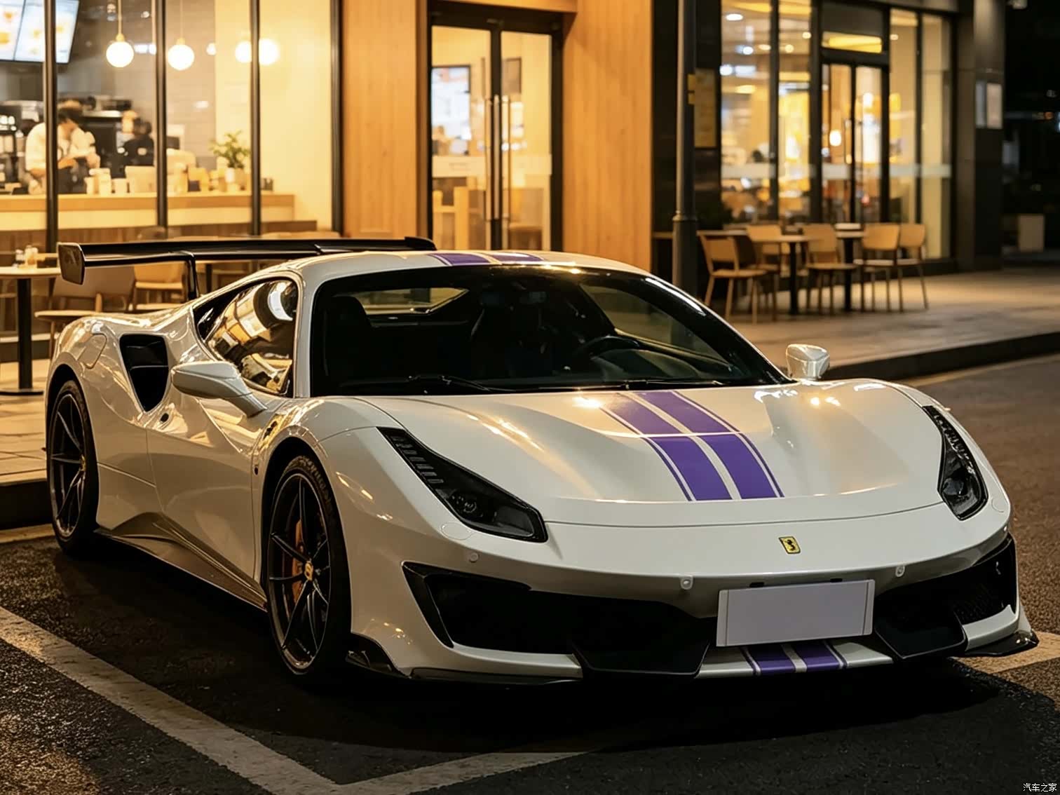 Ferrari 488, 2017 3