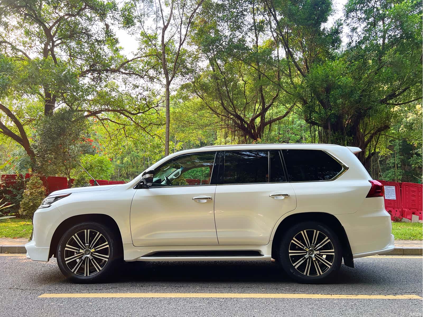 Lexus LX, 2018 22
