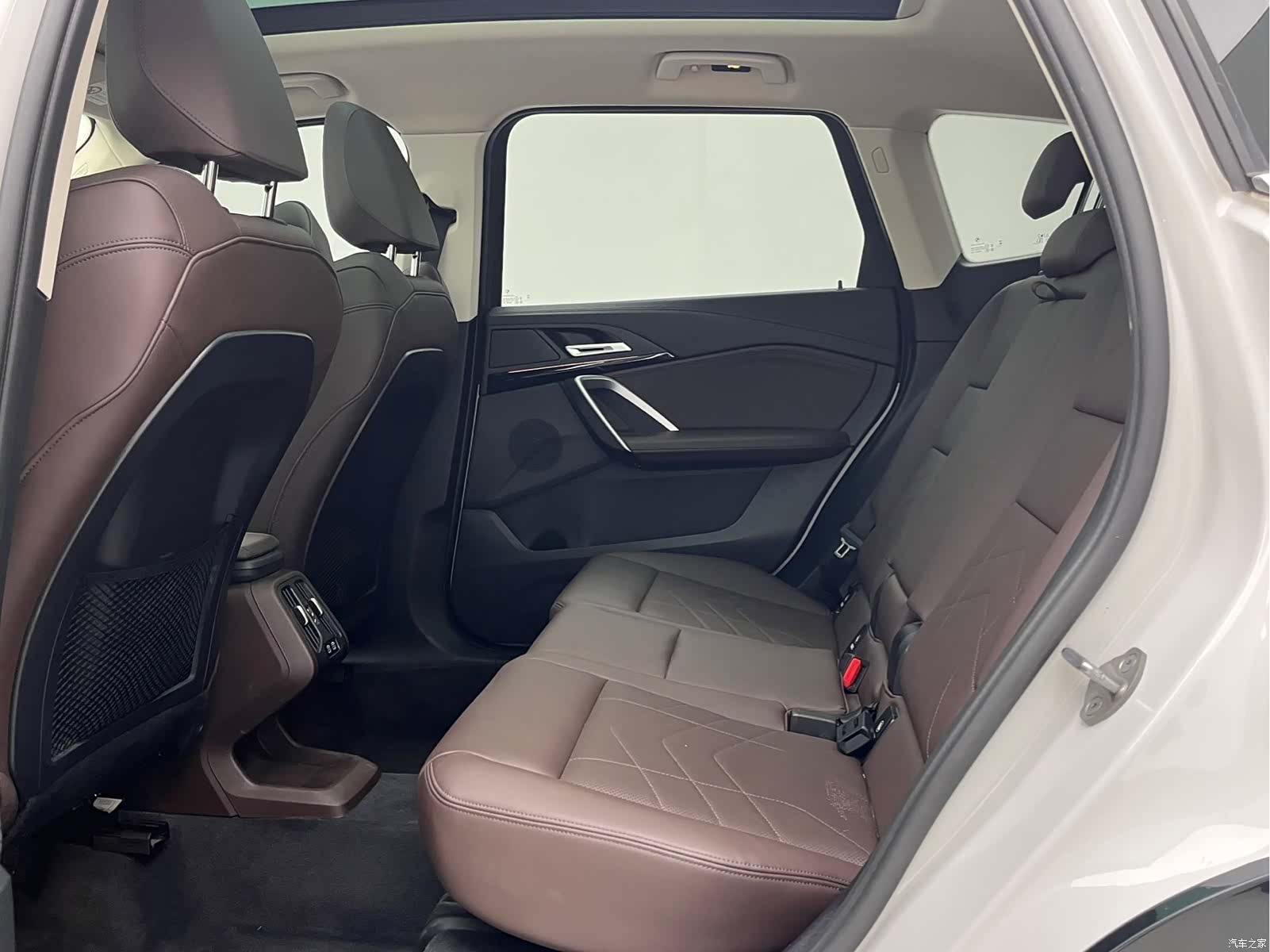 BMW X1, 2024 9