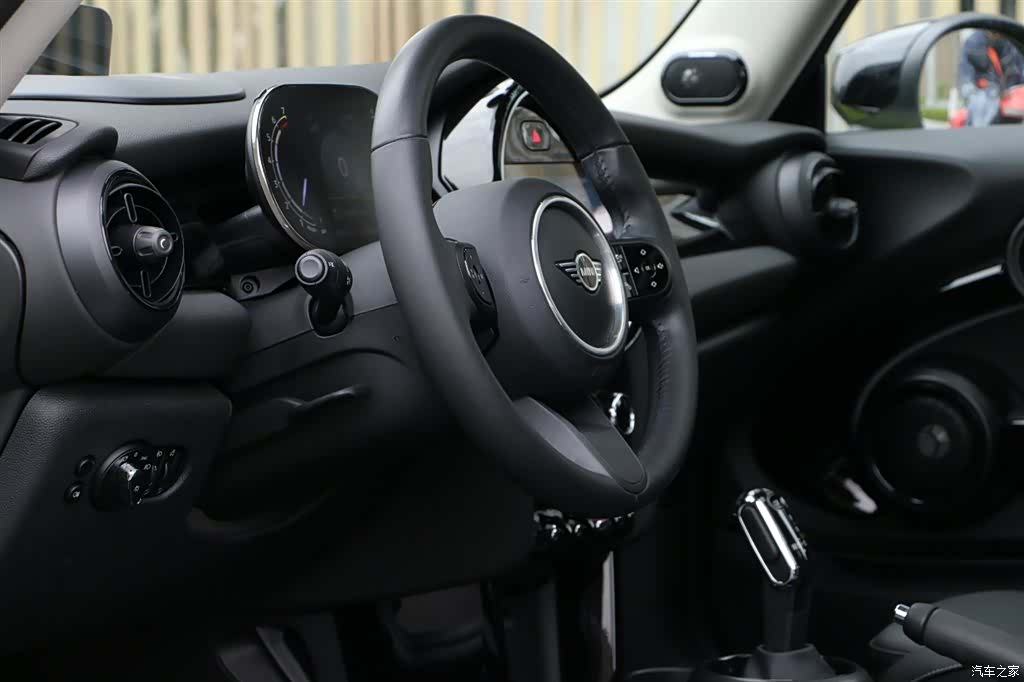 Mini Cooper, 2023 11