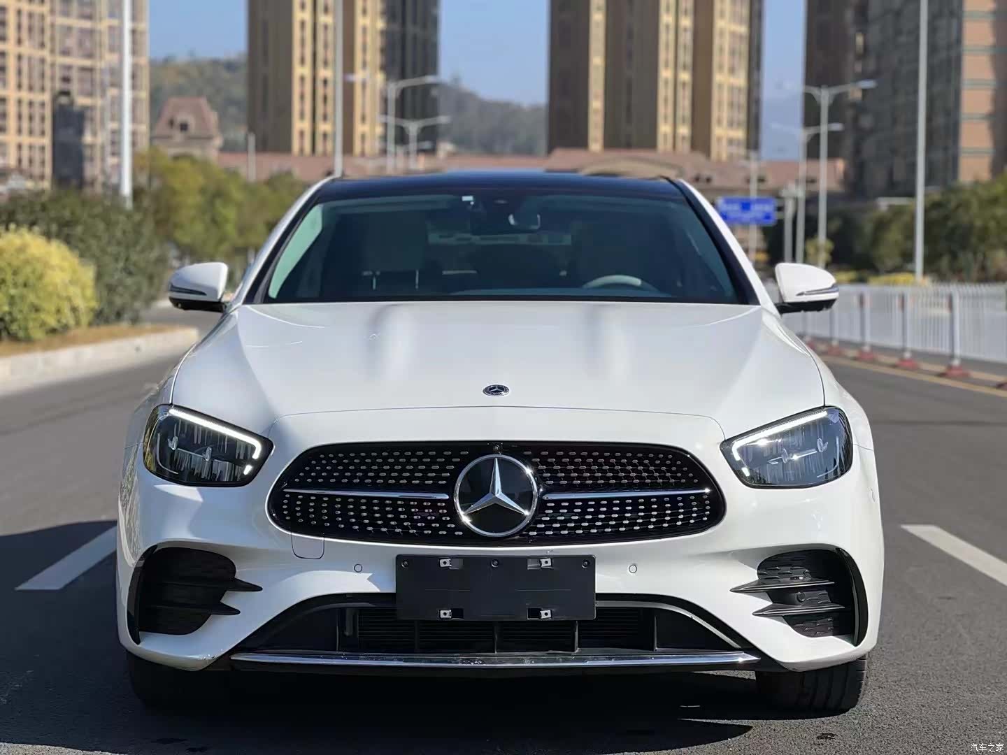 Mercedes-Benz E-Class, 2023 2