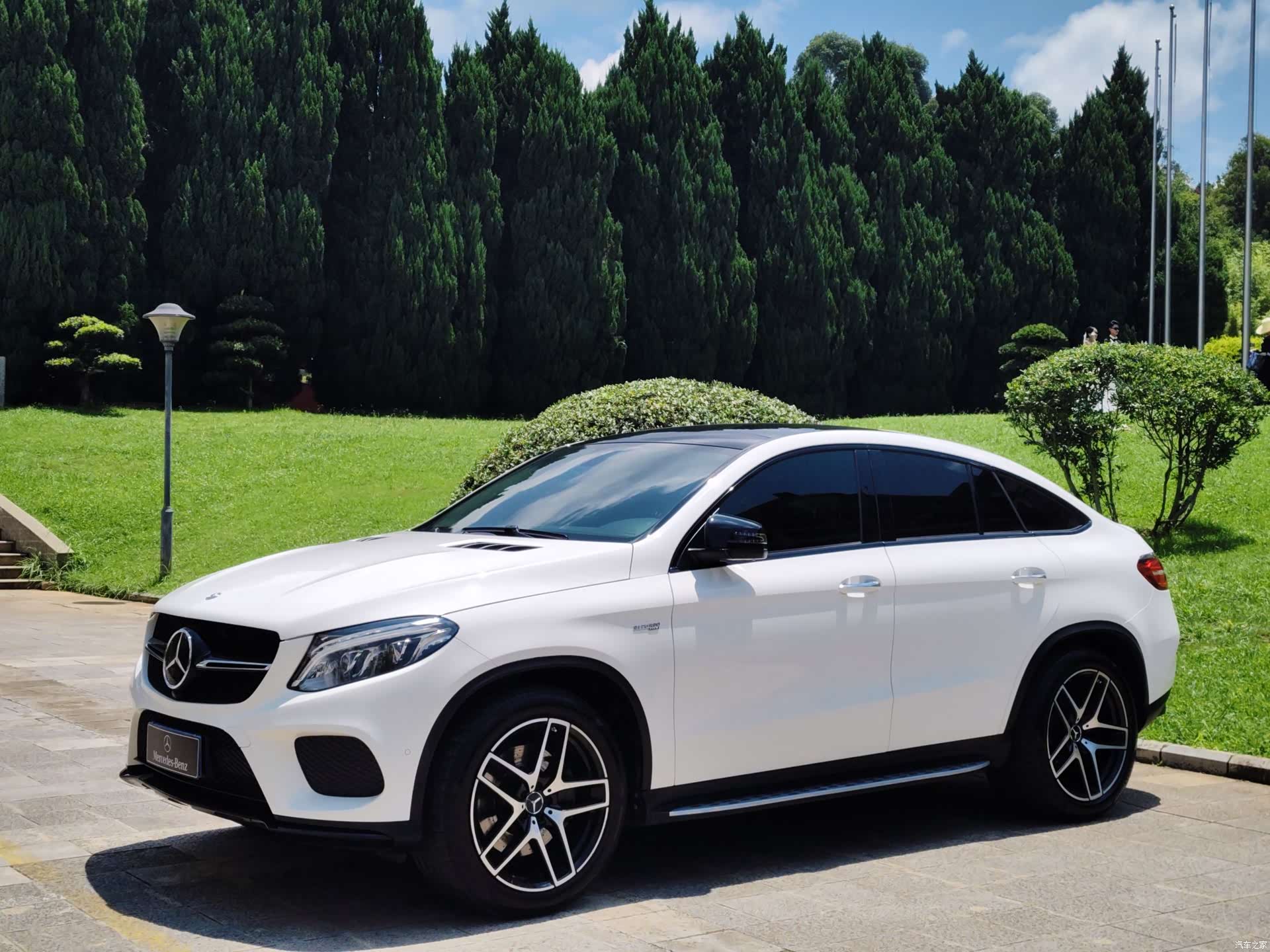 Mercedes-Benz GLE, 2017 1