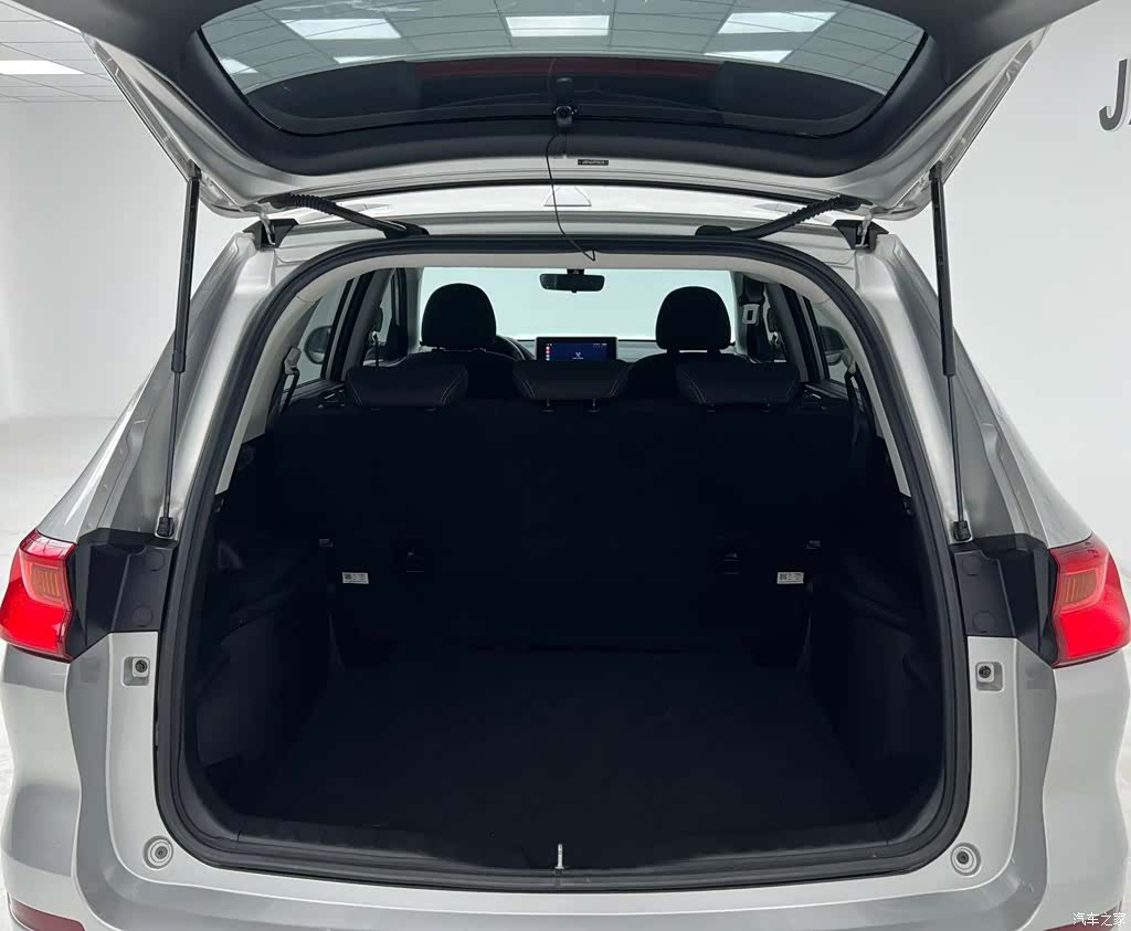 Haval M6, 2023 21
