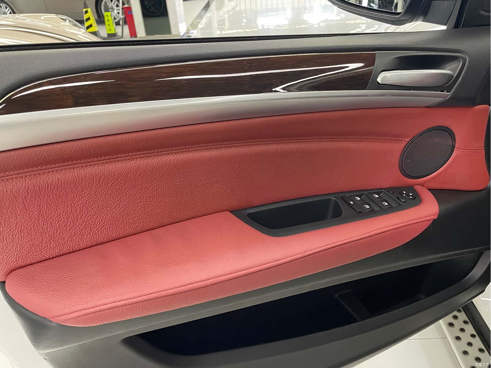 BMW X6, 2013 32