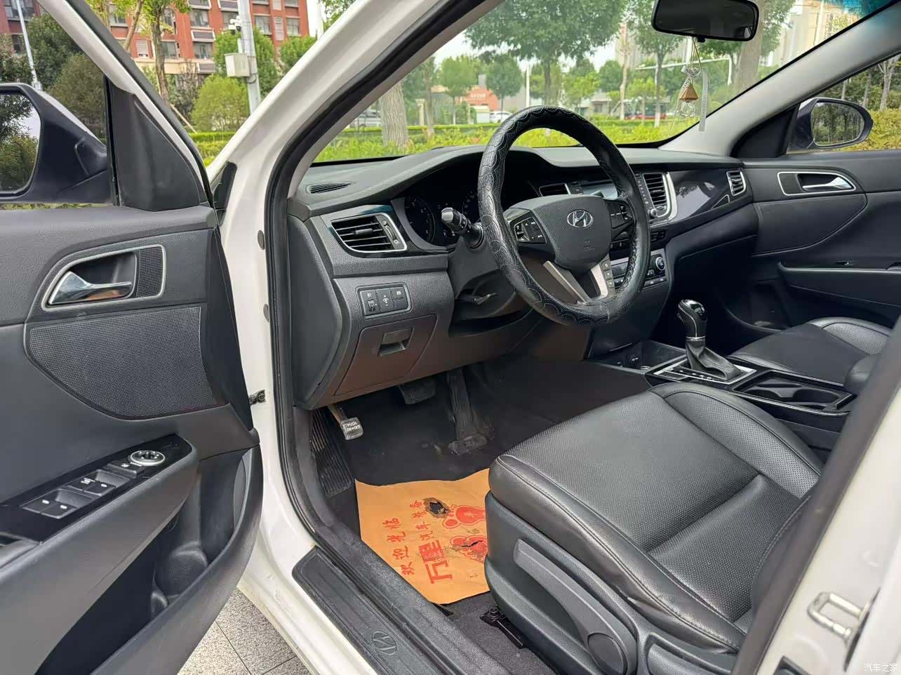 Hyundai GLS, 2015 6