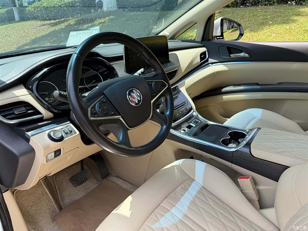 Buick GL8, 2023 7