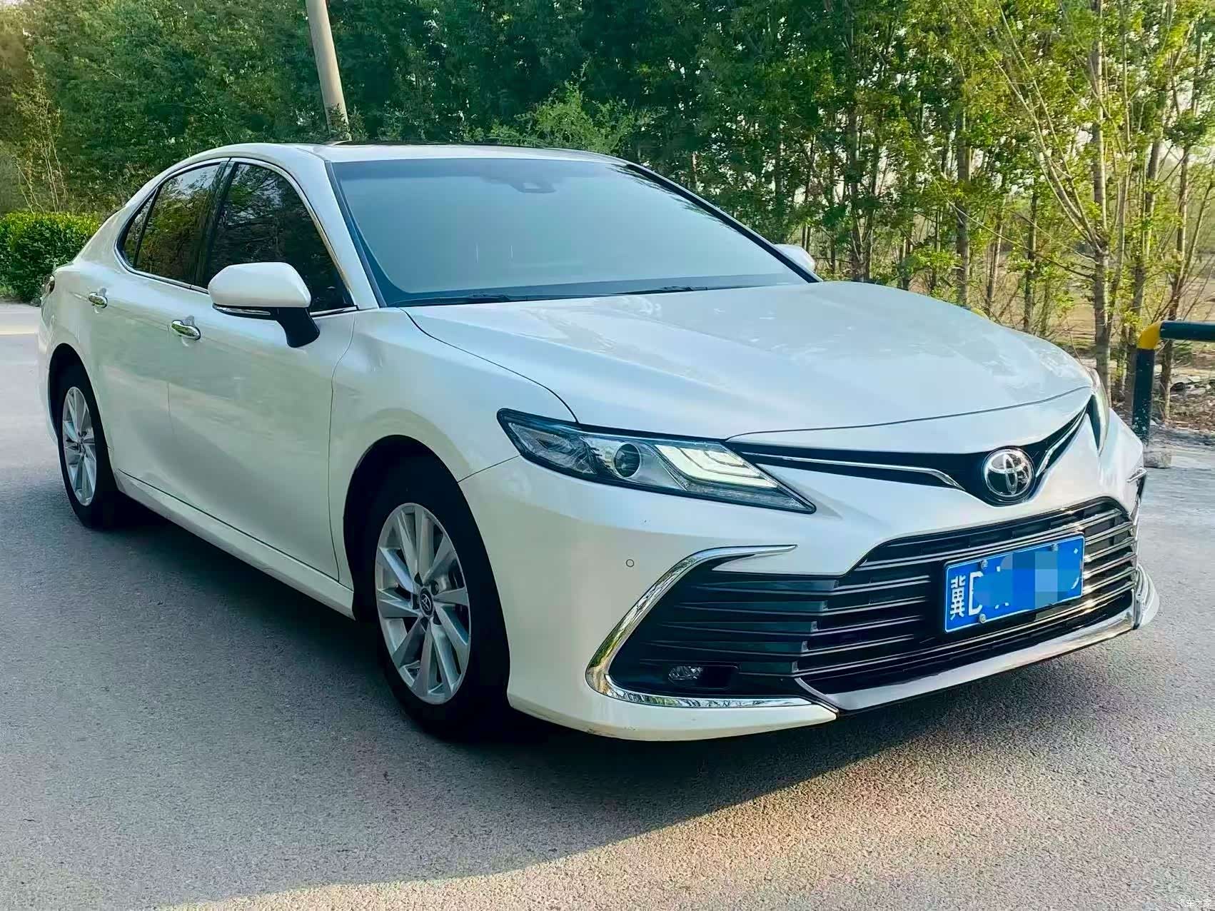 Toyota Camry, 2021 3