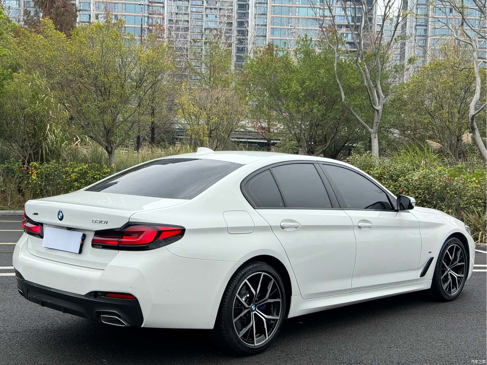 BMW 5 Series, 2021 17