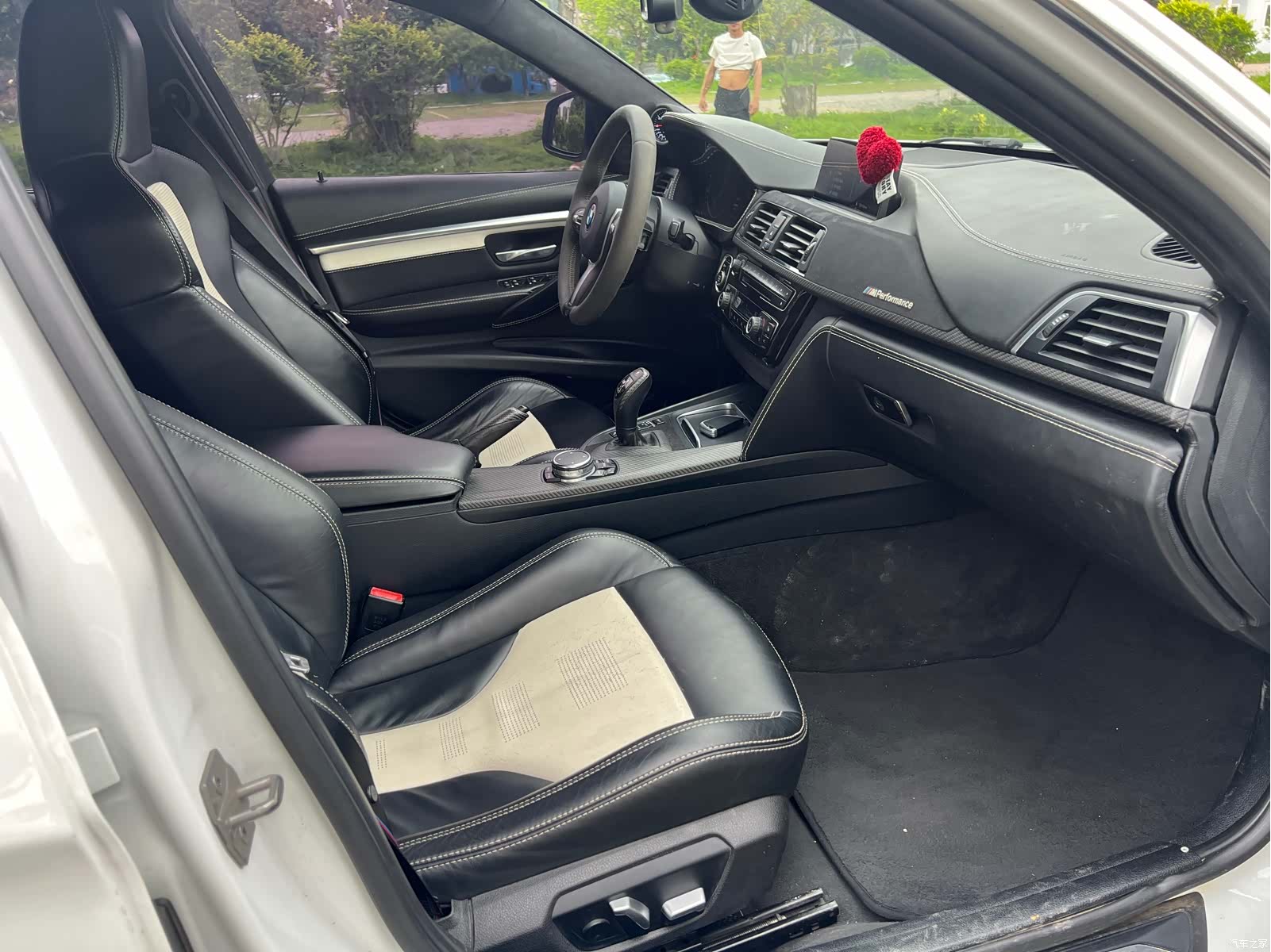 BMW 3 Series, 2015 10