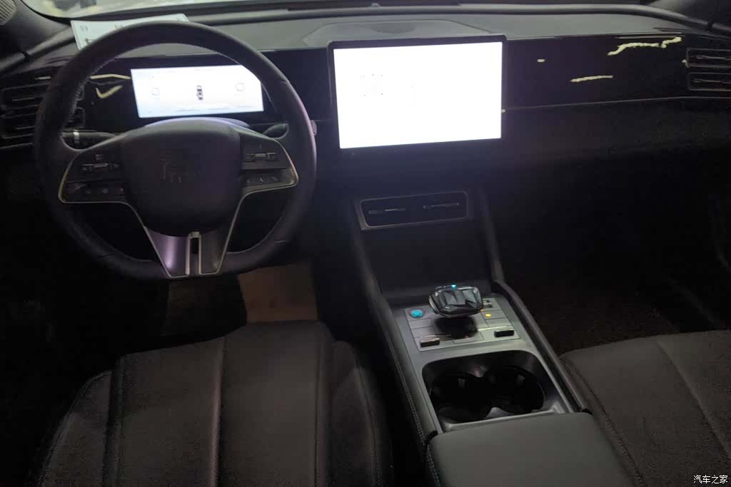 BYD Qin, 2025 12