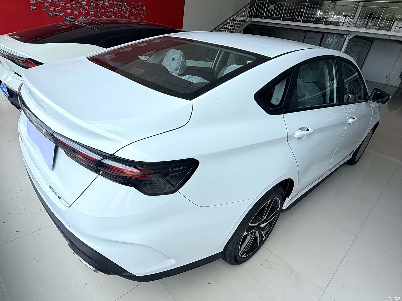 Geely Binray, 2026 8