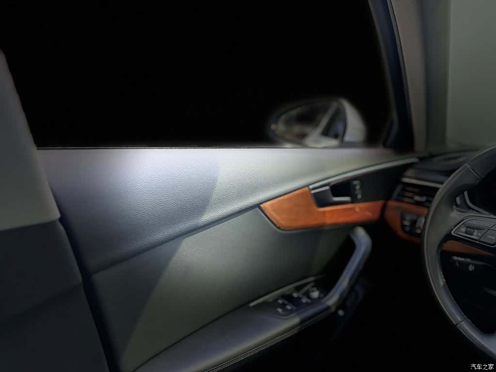 Audi A4L, 2020 17