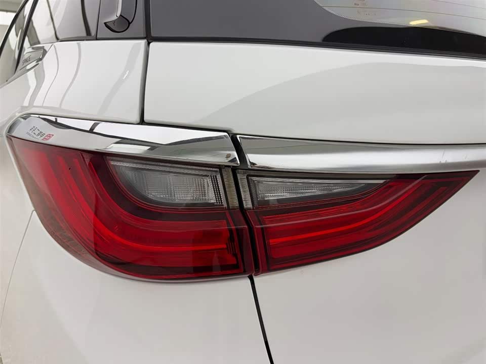 BYD Song MAX