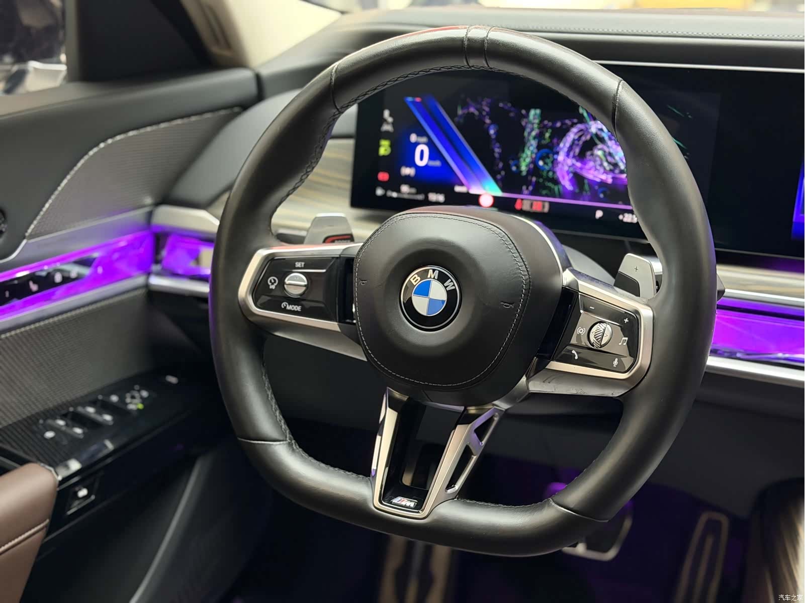 BMW 7 Series, 2024 11
