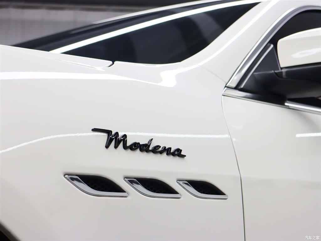 Maserati Ghibli, 2023 24