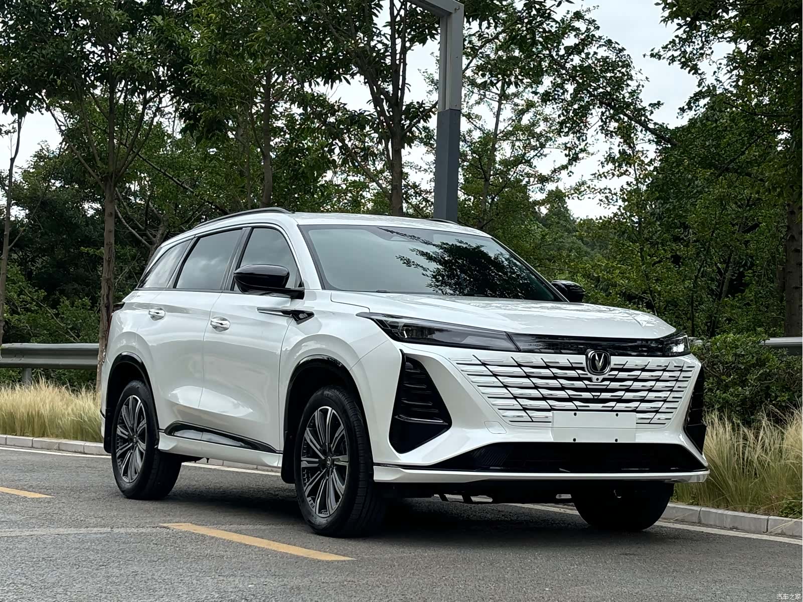 Changan CS75, 2025 3