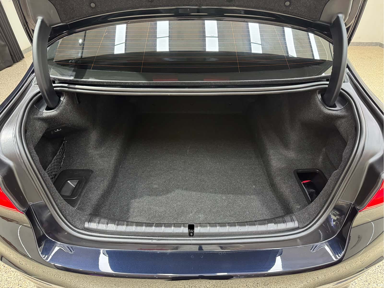 BMW 5 Series, 2017 33