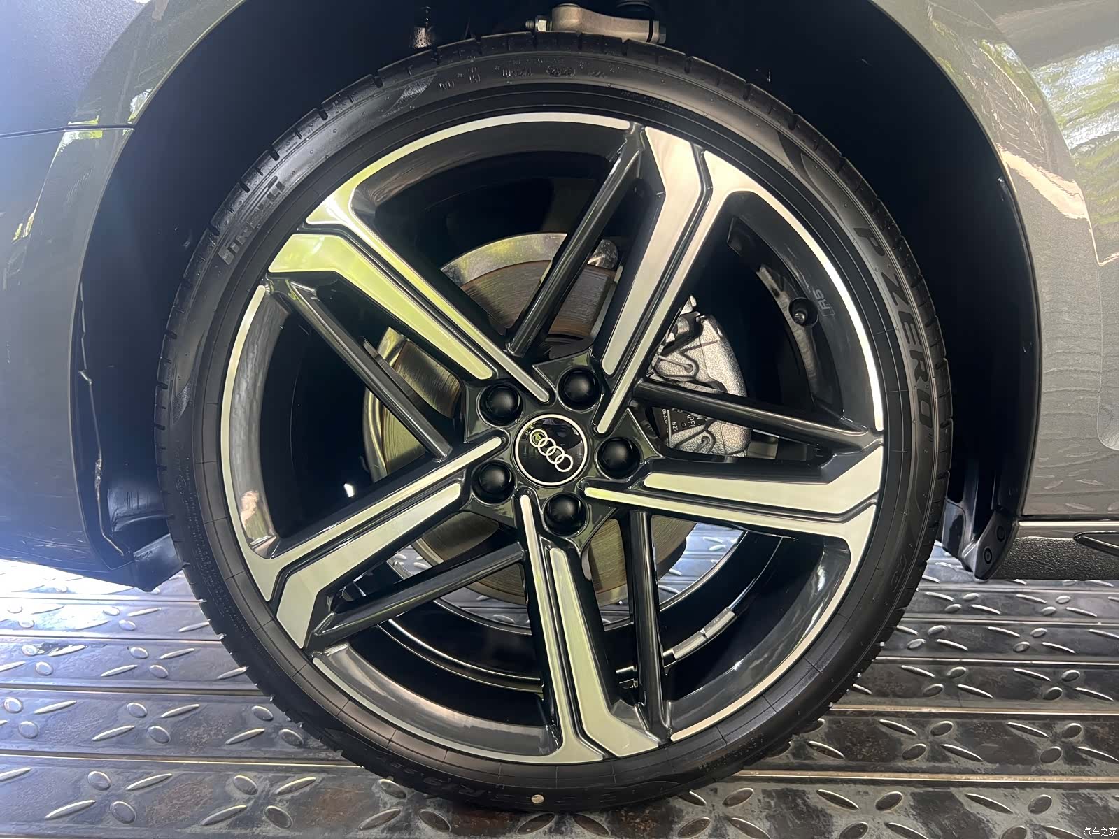 Audi A4L, 2026 19