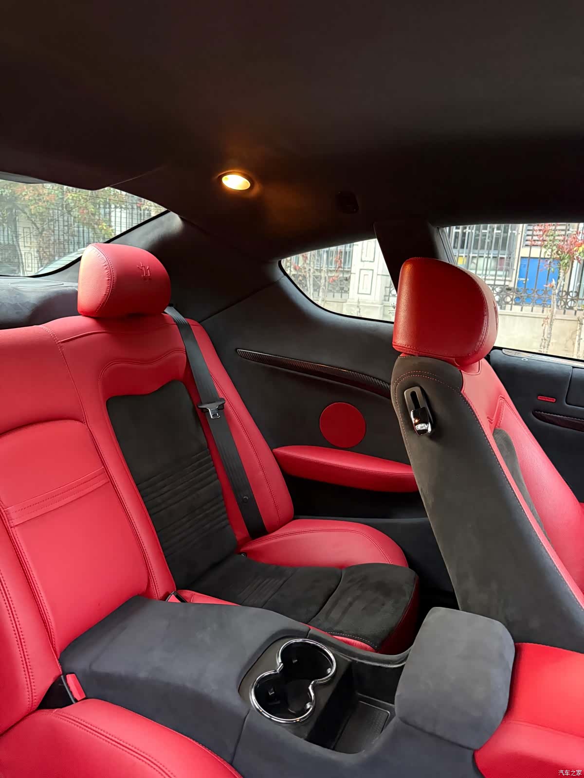 Maserati GranTurismo, 2011 21