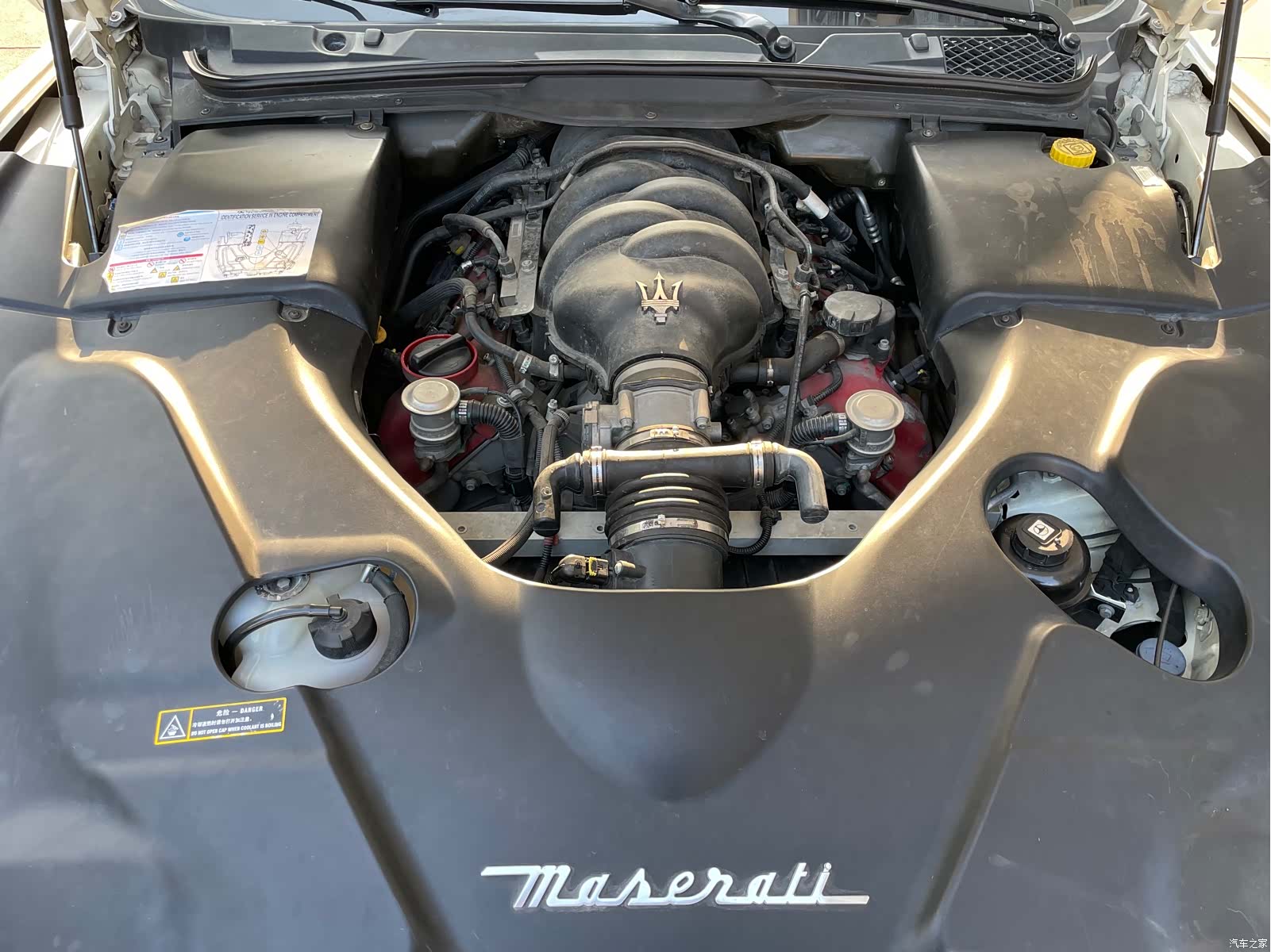 Maserati GranTurismo, 2011 7