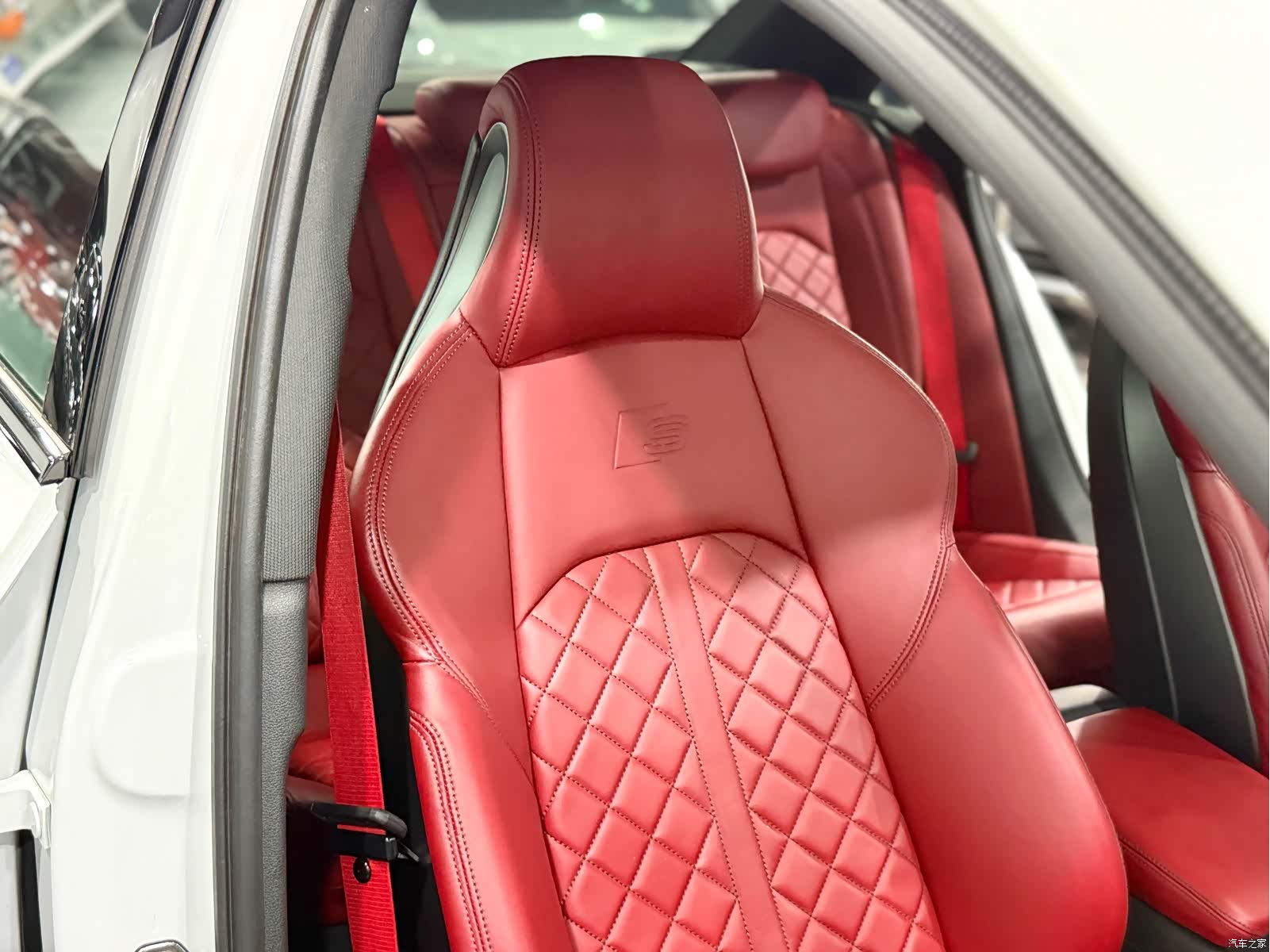 Audi S4, 2019 16