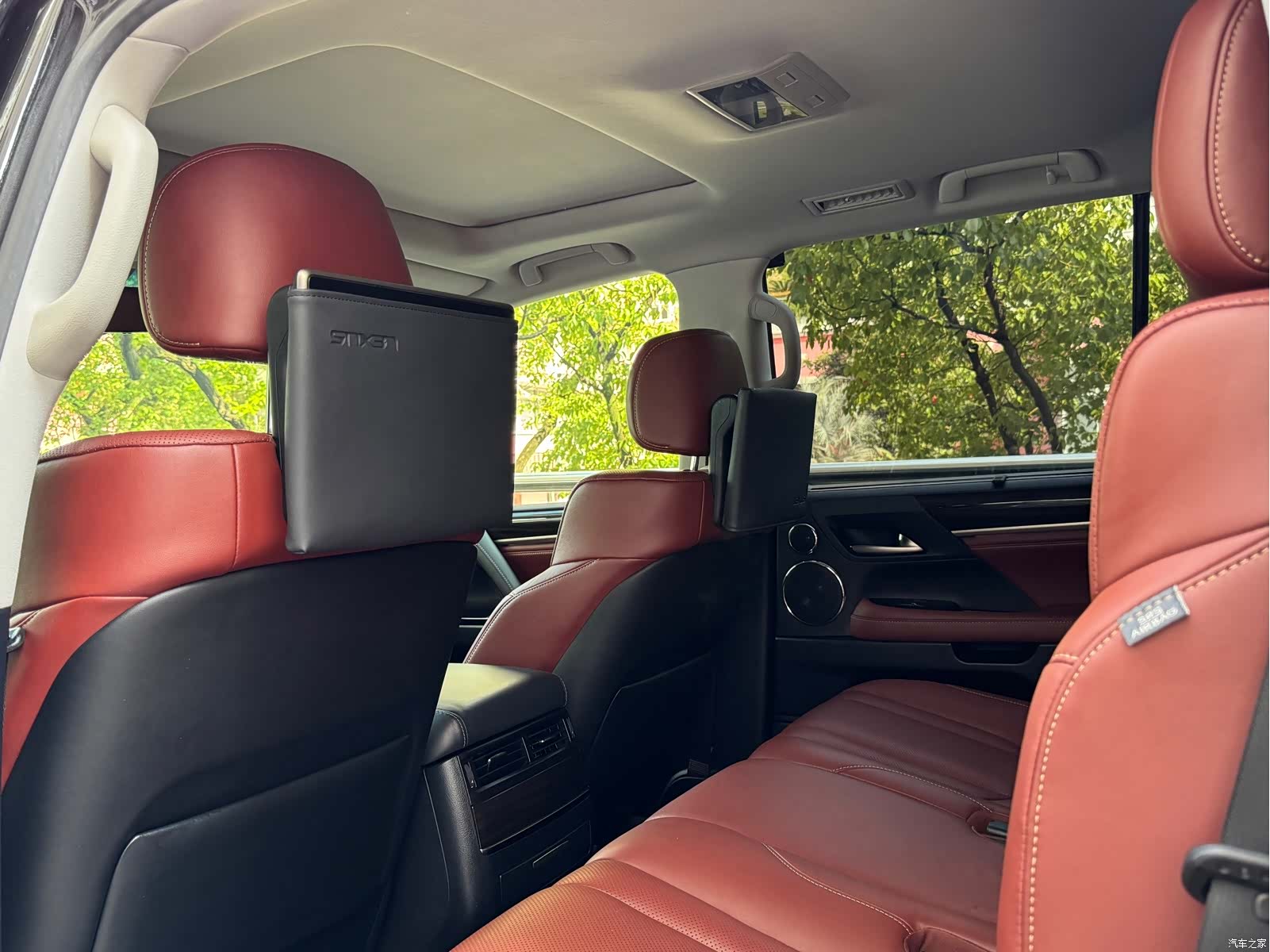 Lexus LX, 2018 15