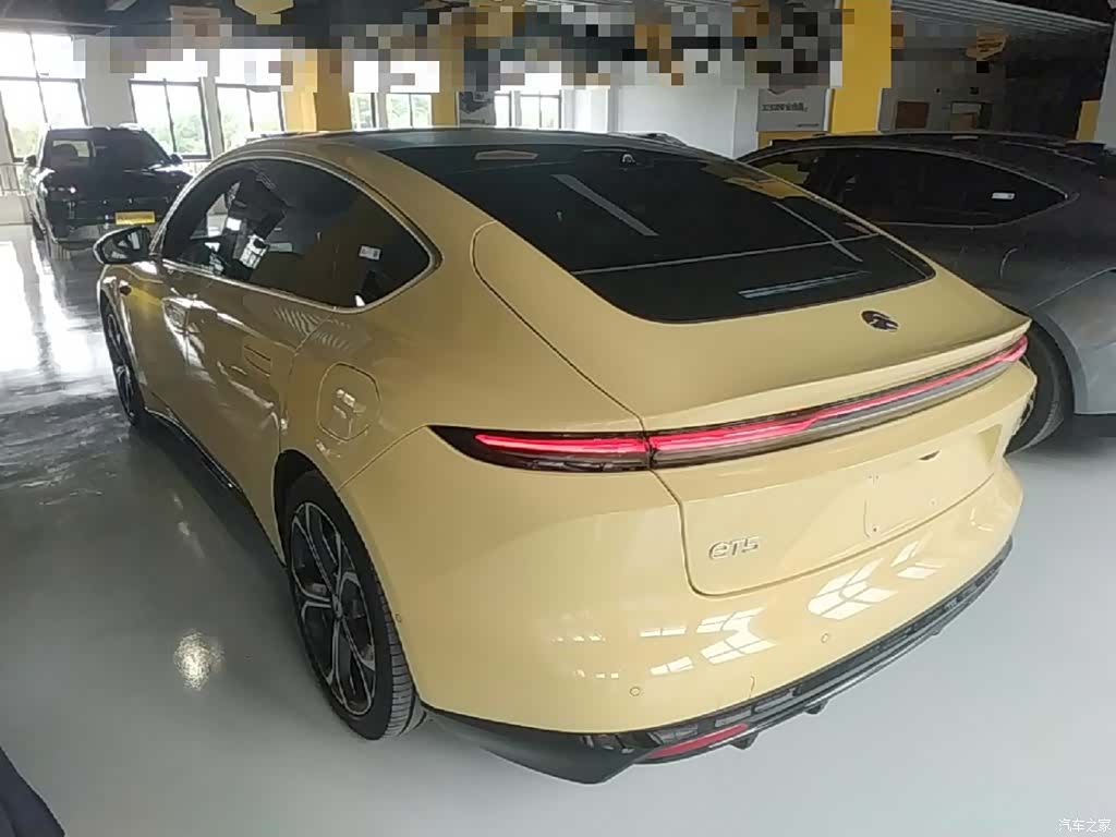 NIO ET5, 2025 все фото