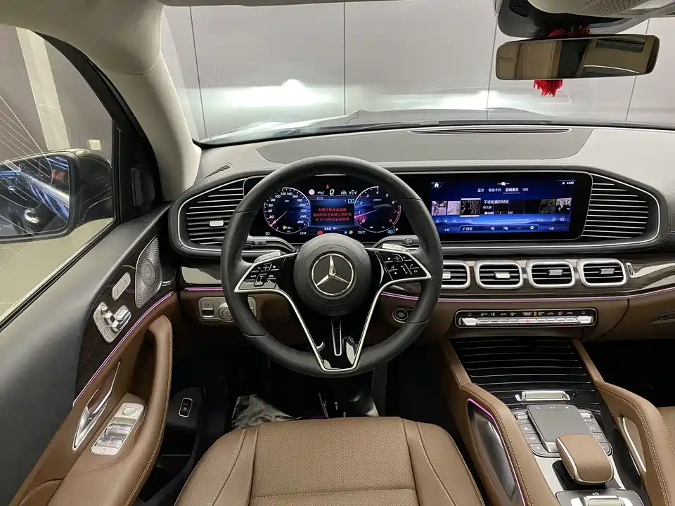 Mercedes-Benz GLE Mercedes-Benz GLE