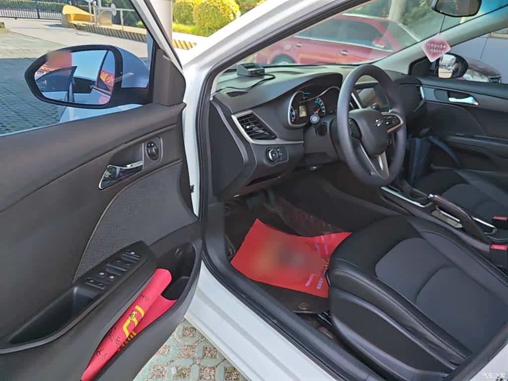Chevrolet 320, 2018 16