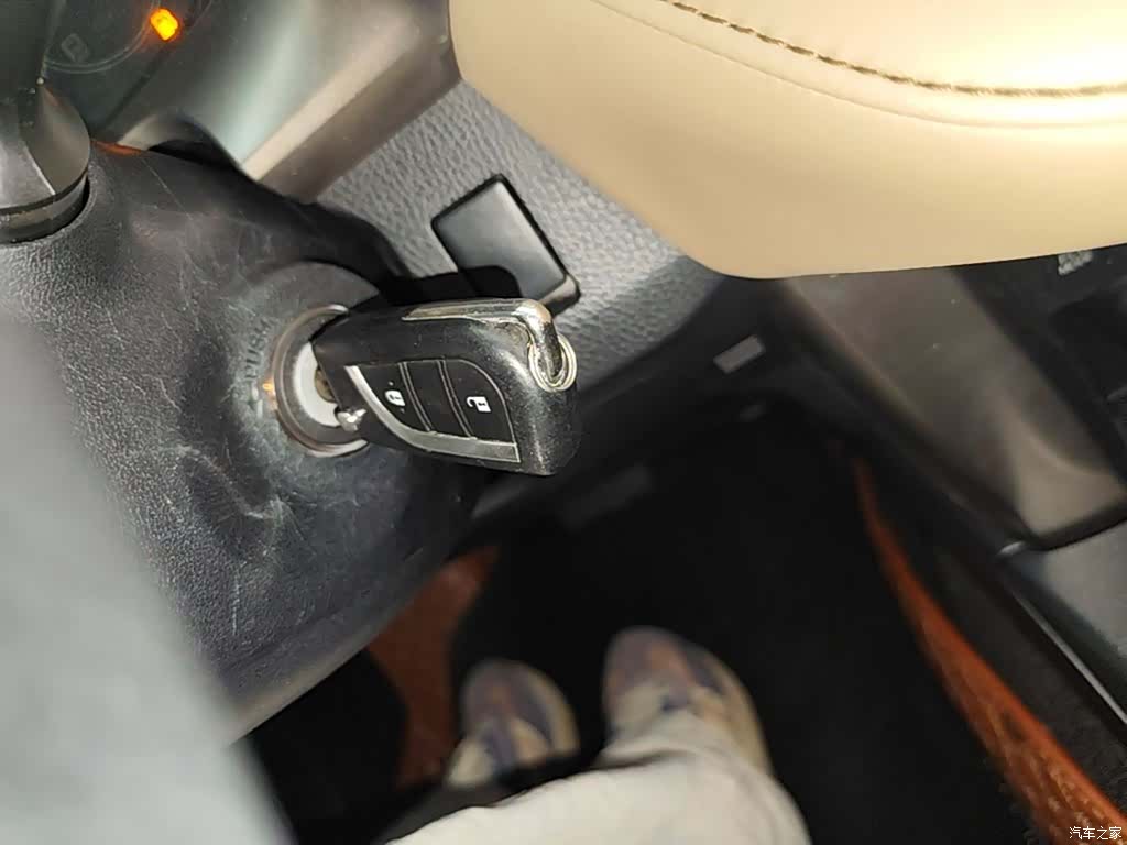 Toyota RAV4, 2016 9