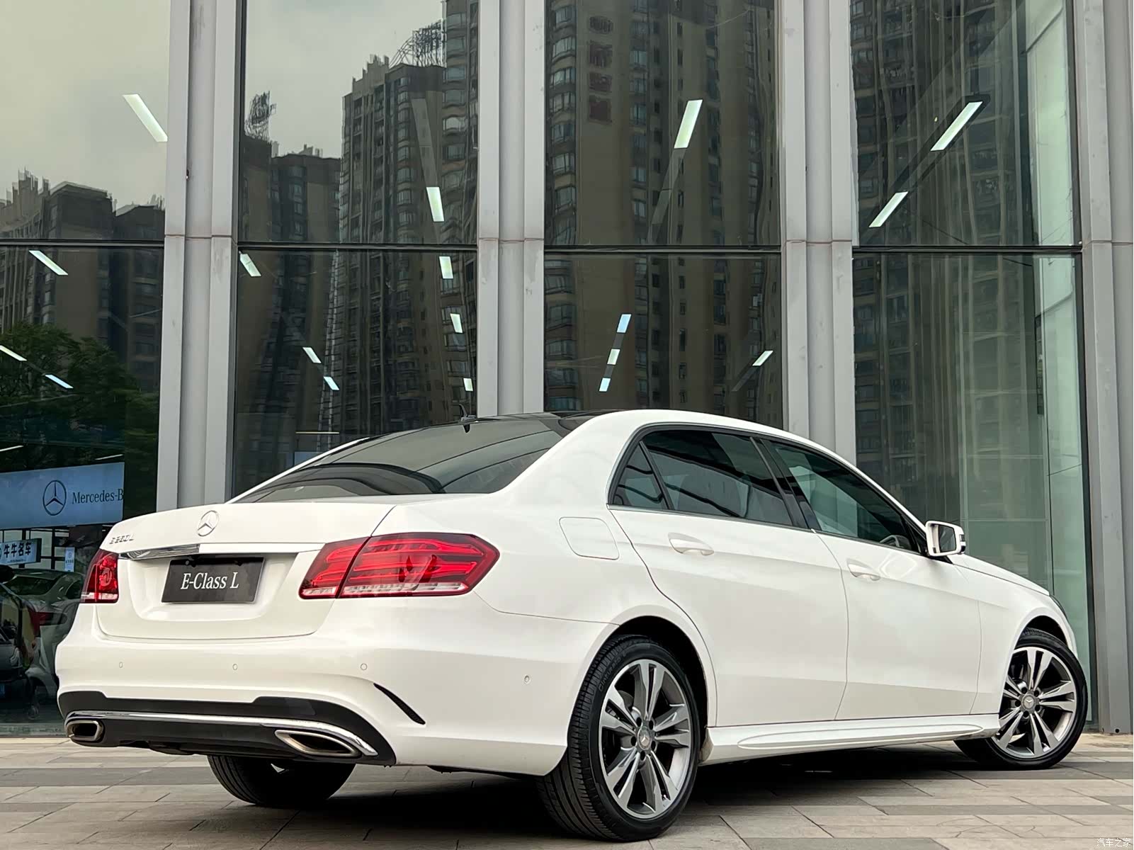 Mercedes-Benz E-Class, 2016 10