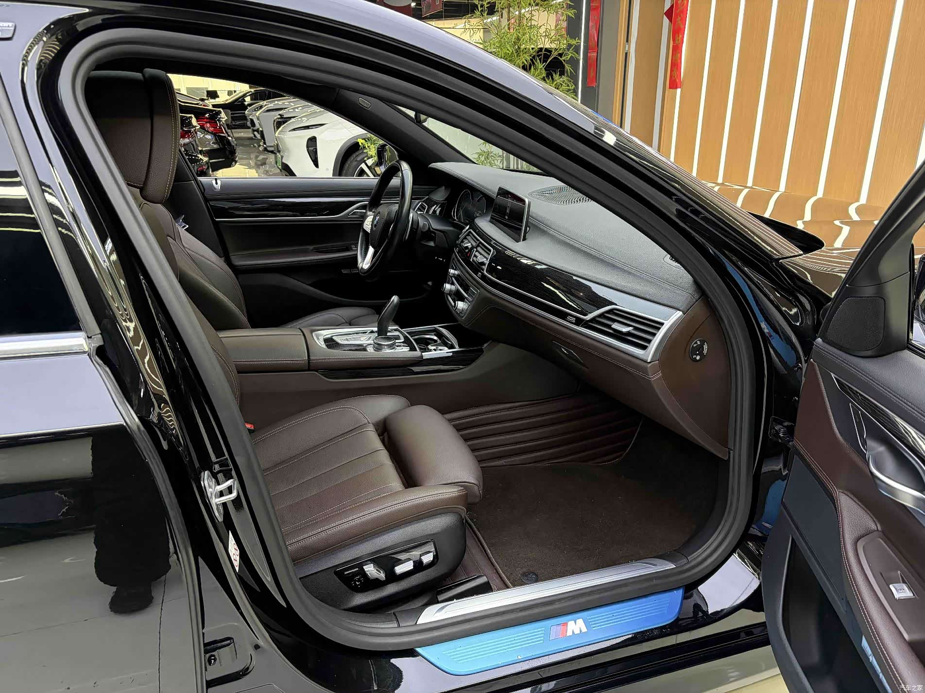 BMW 7 Series, 2018 7