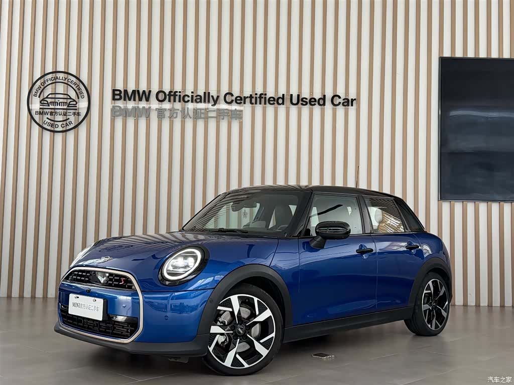 Mini Cooper, 2024 1