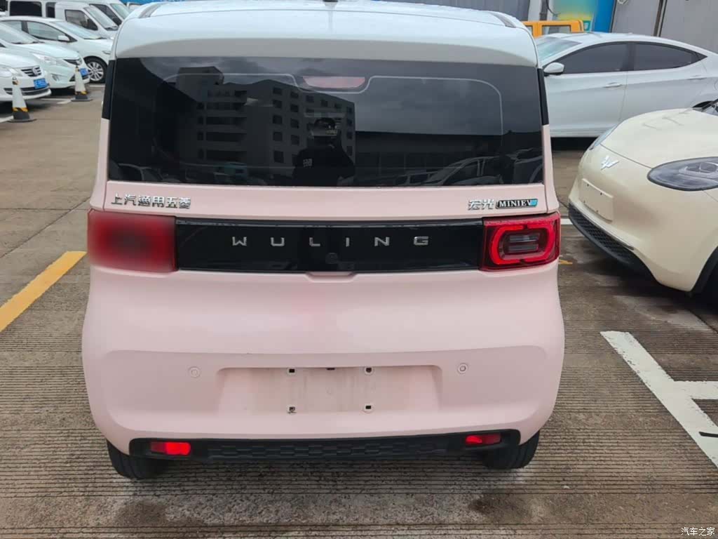 Wuling MINIEV, 2021 6