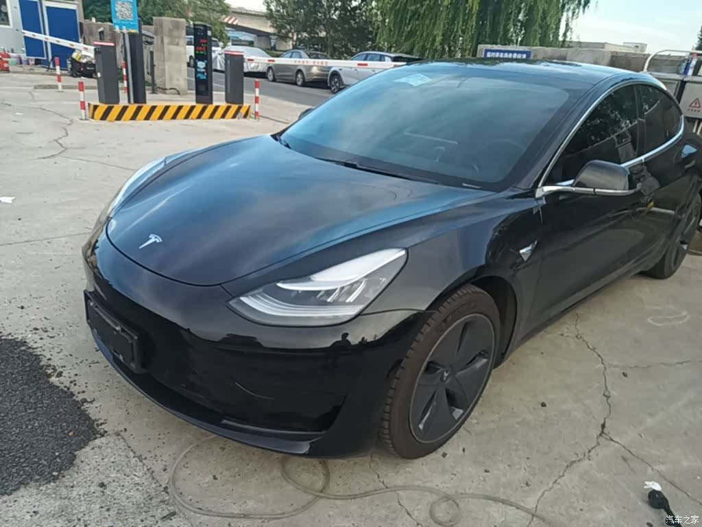 Tesla Model 3, 2020 1