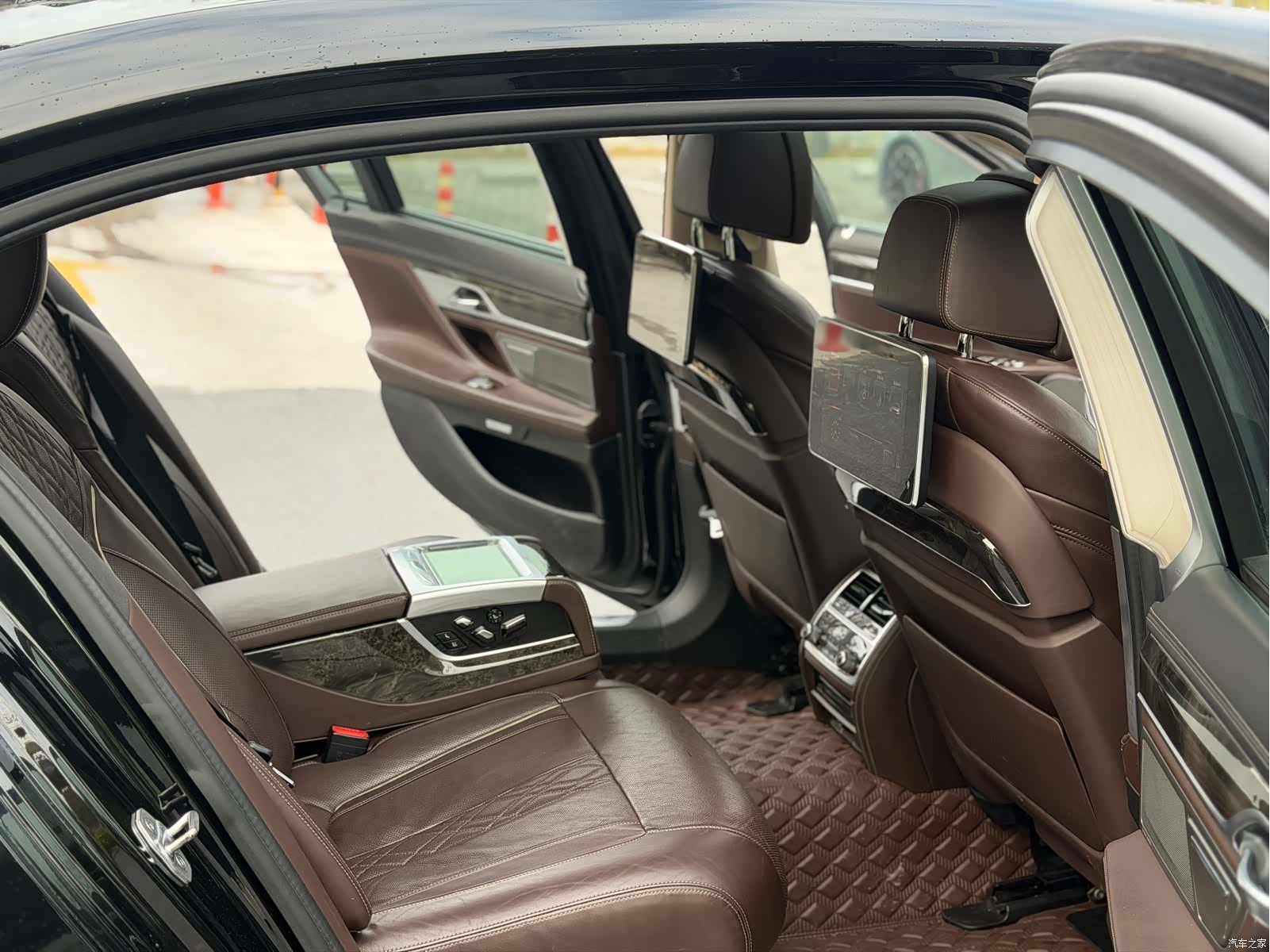 BMW 7 Series, 2016 14