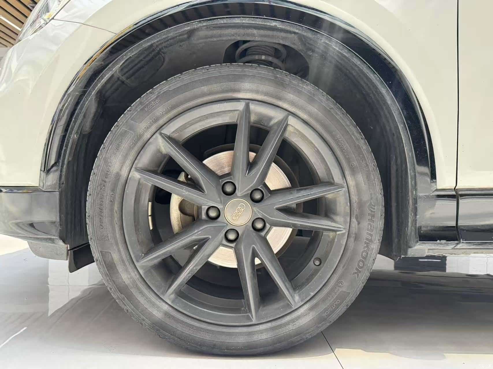 Audi Q2L, 2020 22