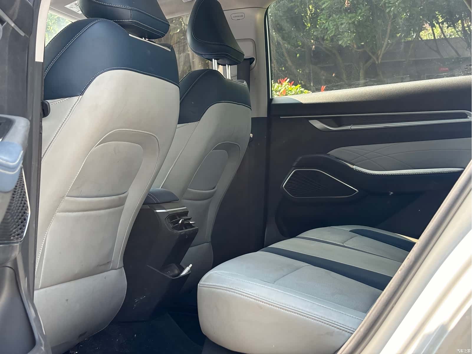Geely Emgrand, 2021 10