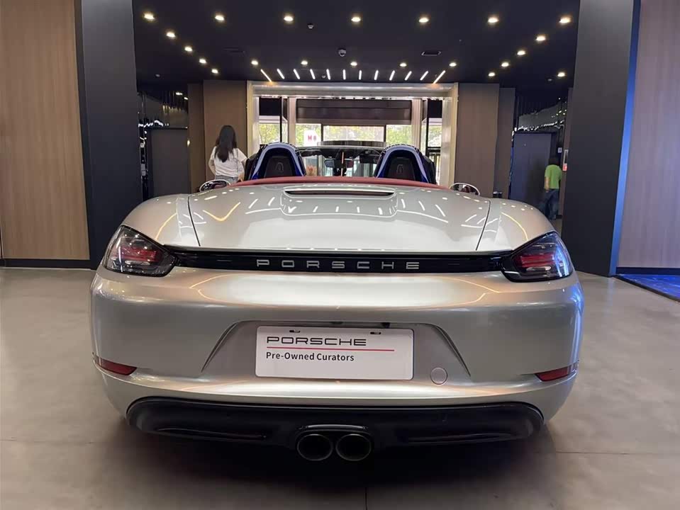Porsche 718
