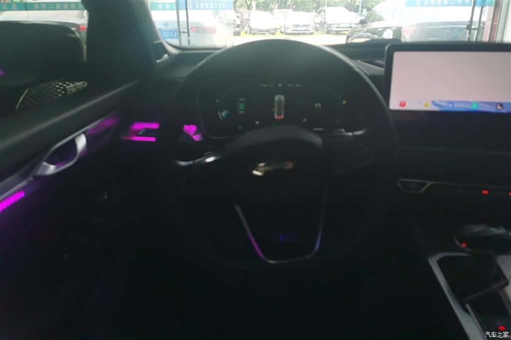 Geely Preface, 2024 15