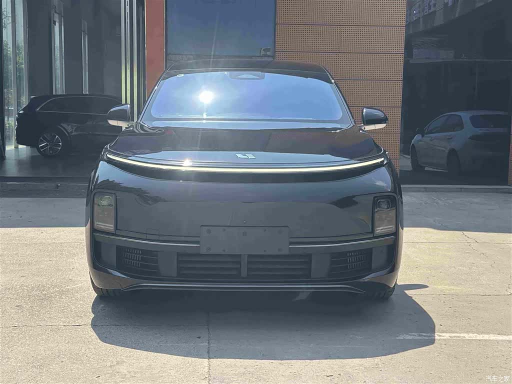 Li Auto L8, 2023 2