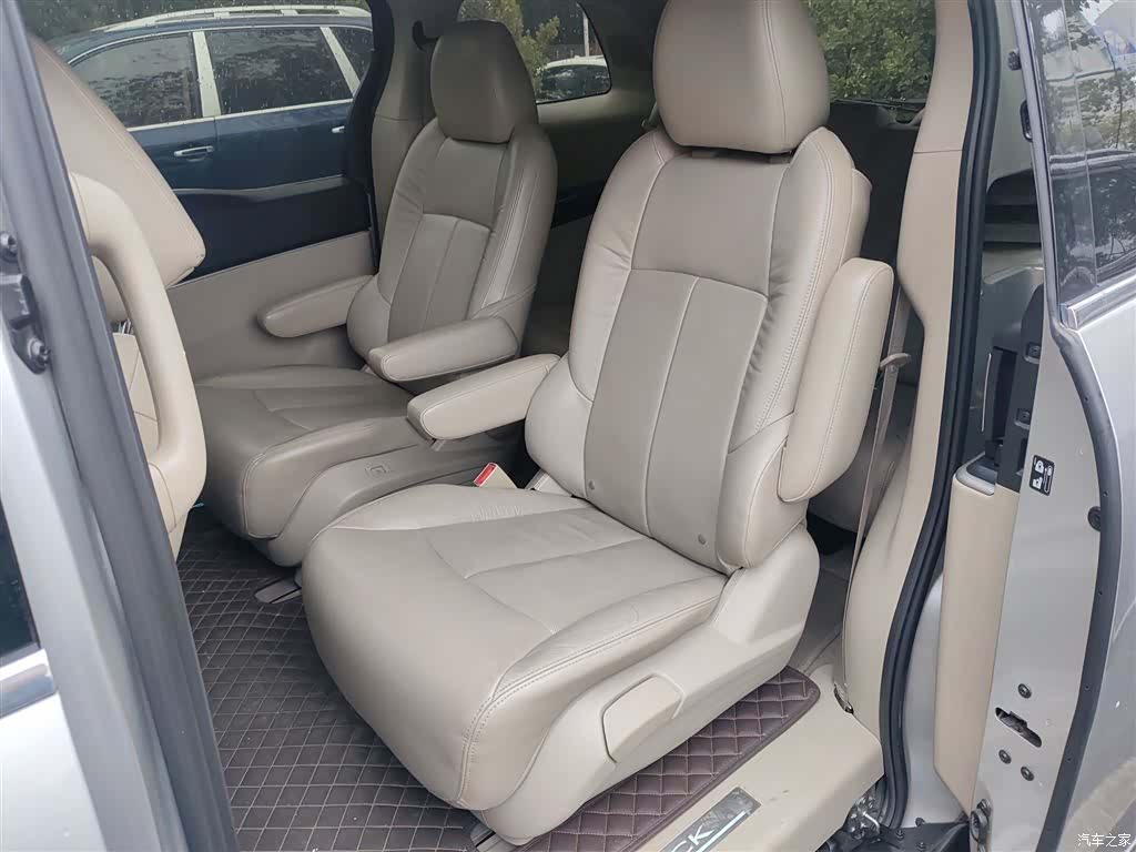 Buick GL8, 2016 15