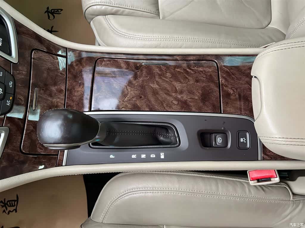Buick LaCrosse, 2014 13
