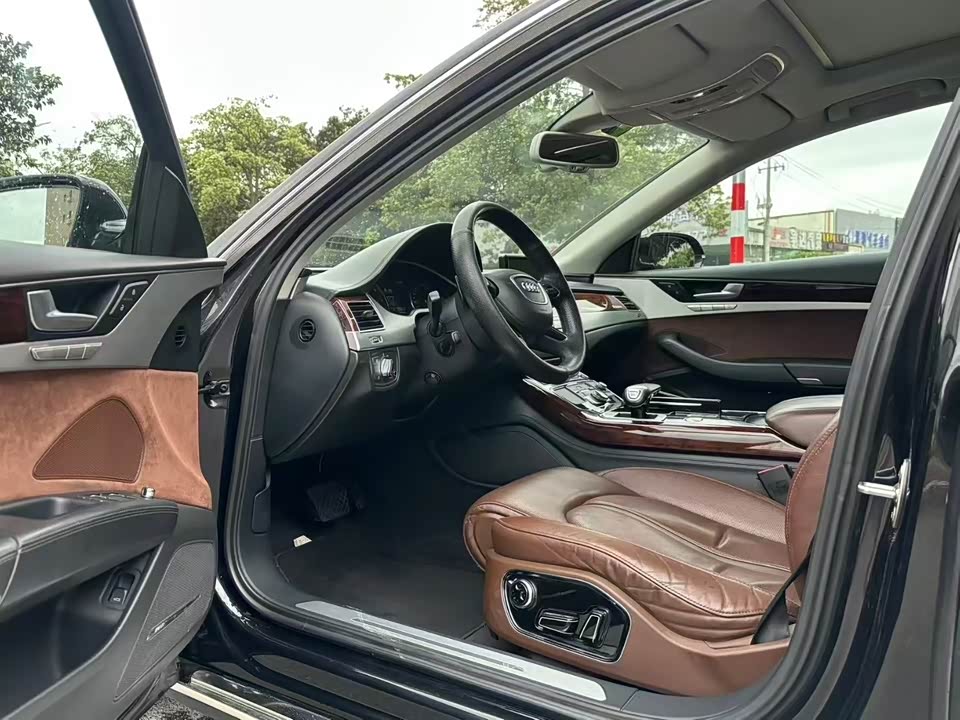 Audi A8 Audi A8