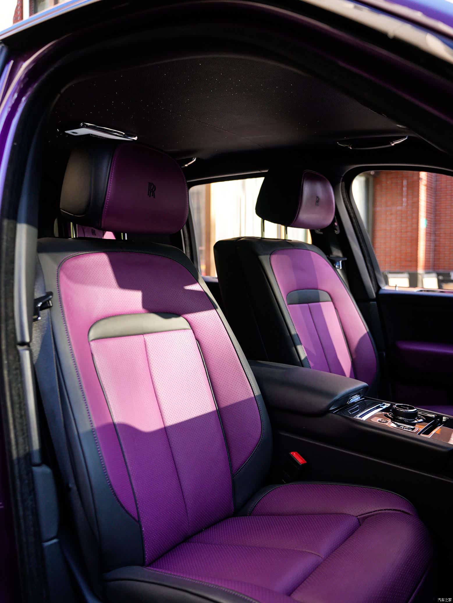 Rolls-Royce Cullinan, 2020 23