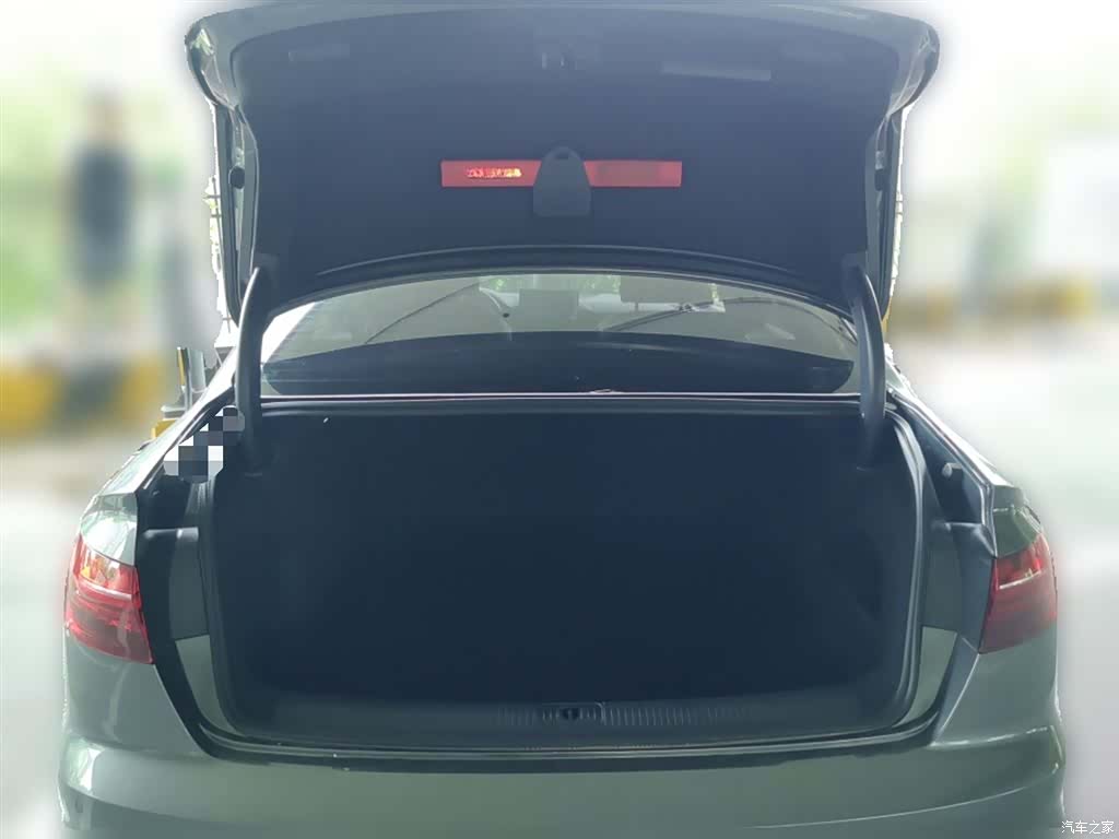 Audi A4L, 2021 10