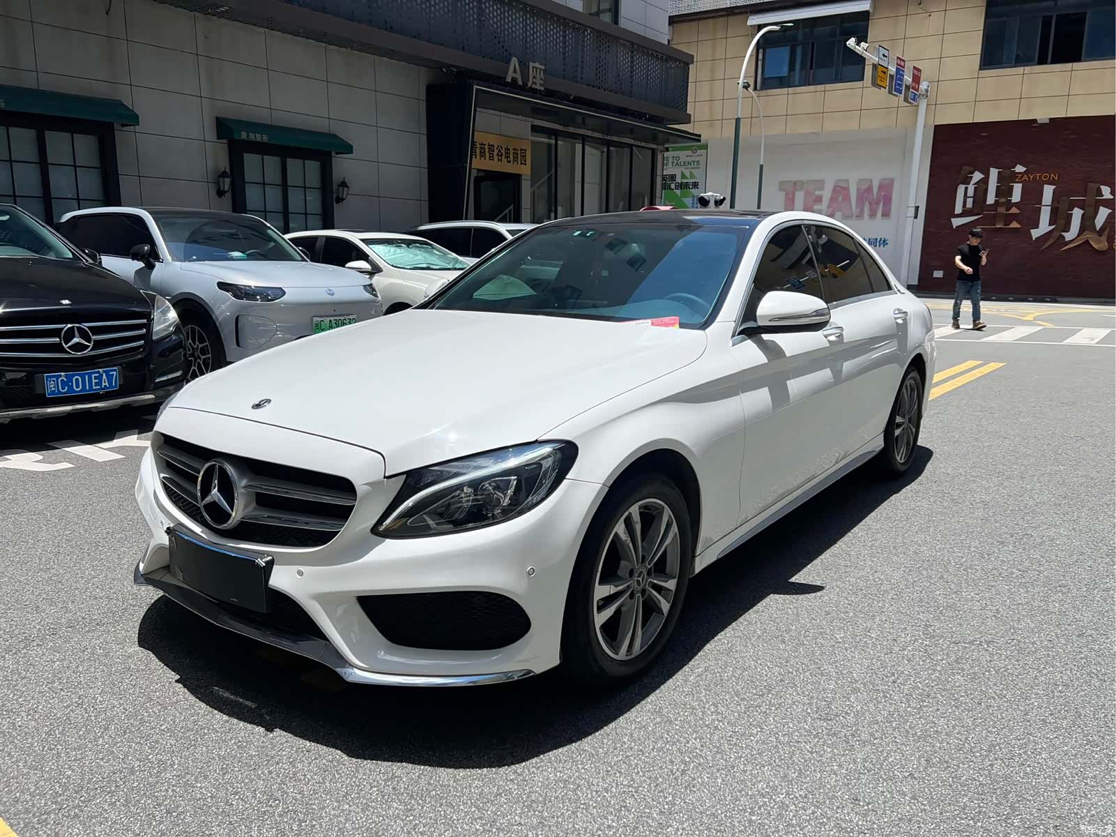 Mercedes-Benz C-Class, 2017 1