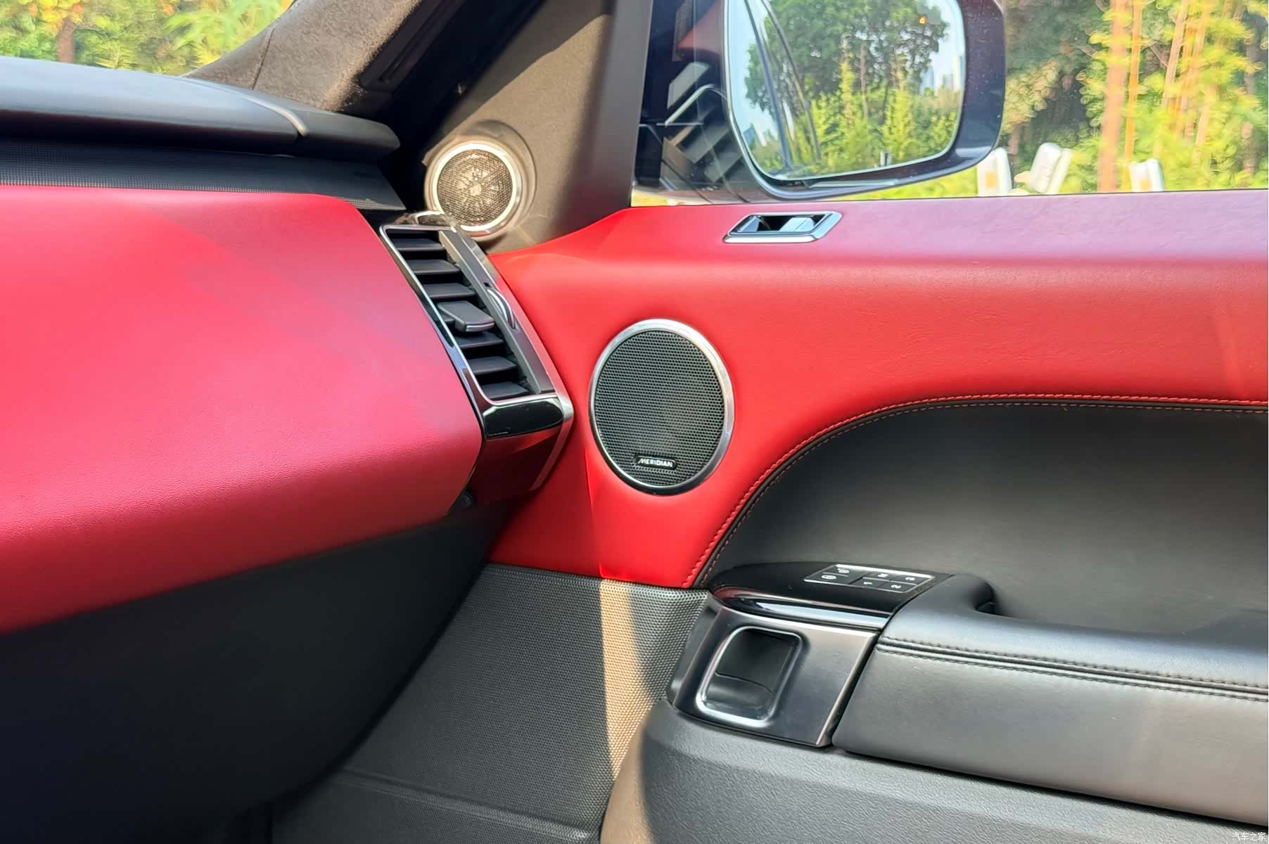 Land Rover Range Rover, 2019 8