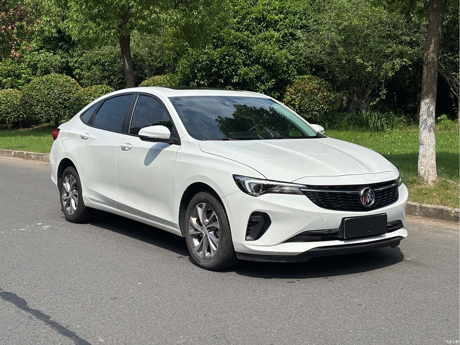 Buick Verano, 2024 2